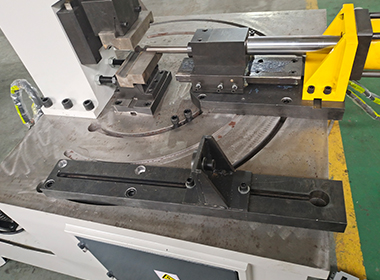 衝弧機在使用前需(xū)要(yào)做哪些檢查(chá)?